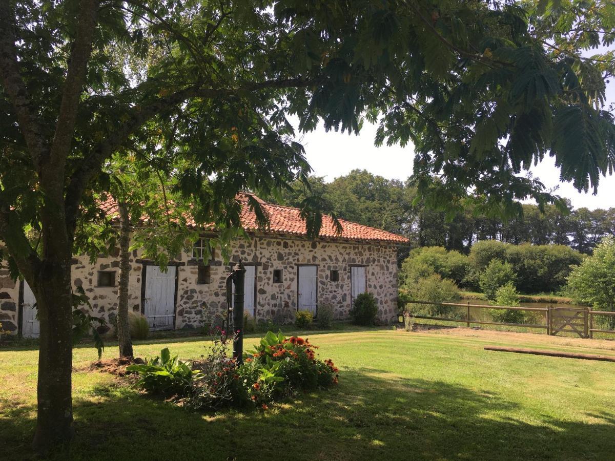 "La Maison De Villars" Au Coeur De La Nature Pressac Екстер'єр фото