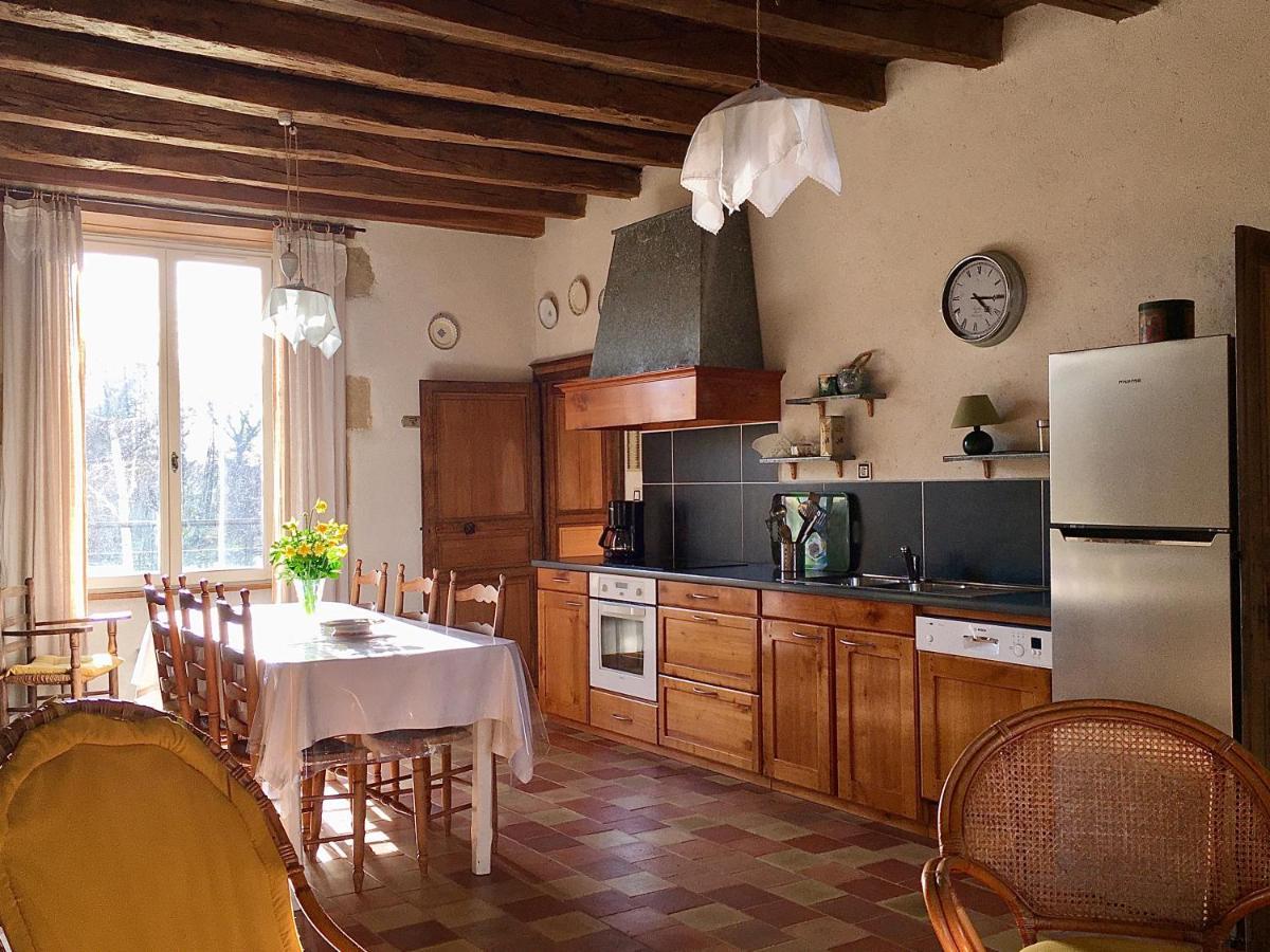 "La Maison De Villars" Au Coeur De La Nature Pressac Екстер'єр фото